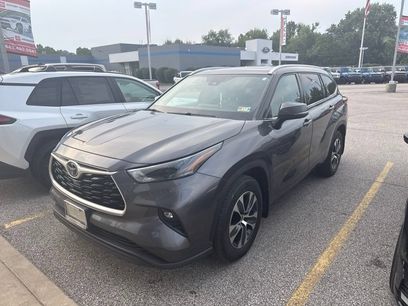 Used 2022 Toyota Highlander XLE