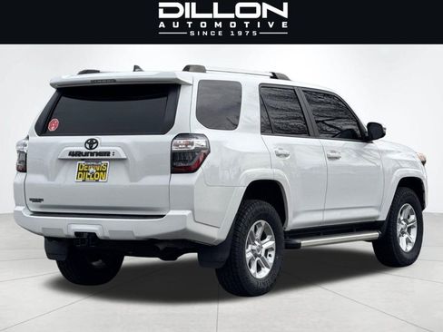 Used 2023 Toyota 4Runner SR5 Premium w/ Moonroof Package AWD/4WD image 4