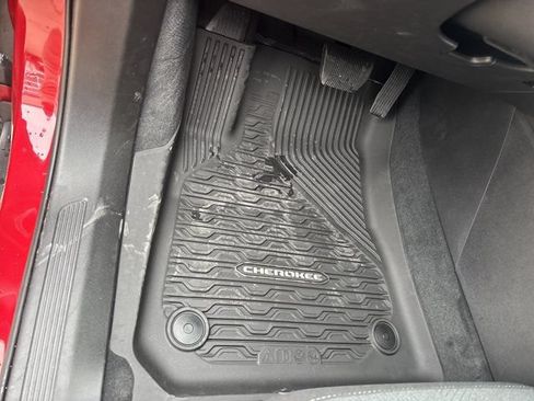 New 2026 Jeep Cherokee Laredo AWD/4WD image 21