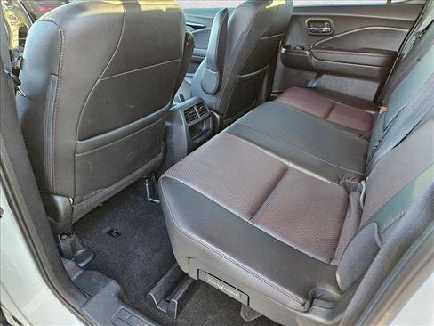 Used 2022 Honda Ridgeline Black Edition image 17