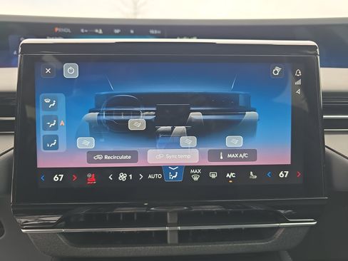 New 2026 Lincoln Nautilus Reserve AWD/4WD image 21