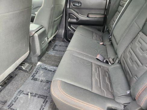 Used 2023 Nissan Frontier PRO-4X w/ Tow Package image 11