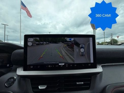Certified 2025 Ford Explorer ST-Line AWD/4WD image 19
