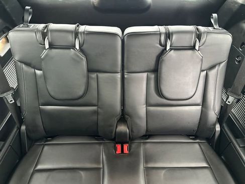 Used 2023 Ford Explorer XLT w/ Equipment Group 202A image 20