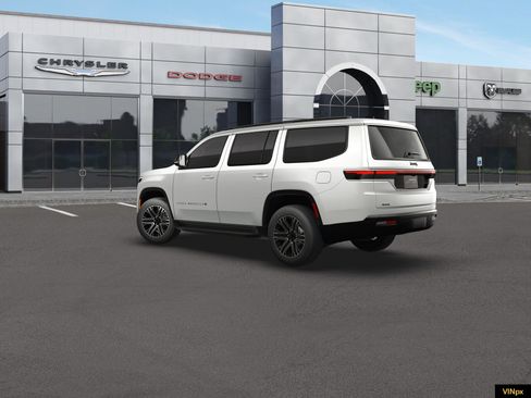 New 2026 Jeep Grand Wagoneer 4WD image 4