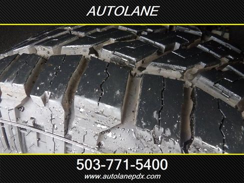 Used 2020 Chevrolet Silverado 1500 LT w/ Convenience Package image 7