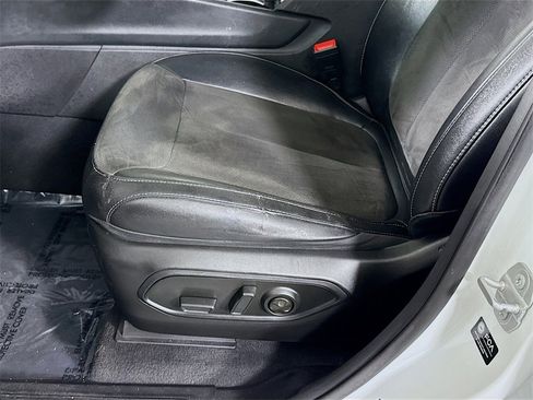 Used 2023 Jeep Grand Cherokee Altitude image 24