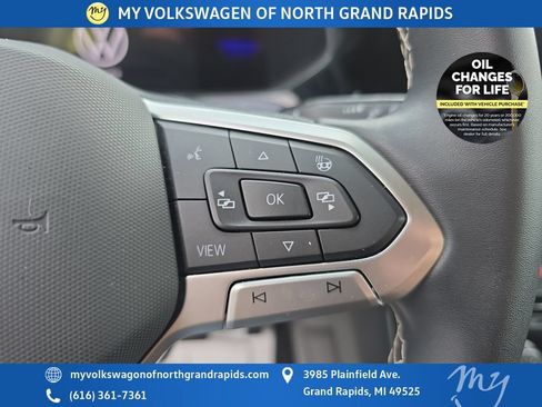 Used 2023 Volkswagen Taos SE FWD image 23