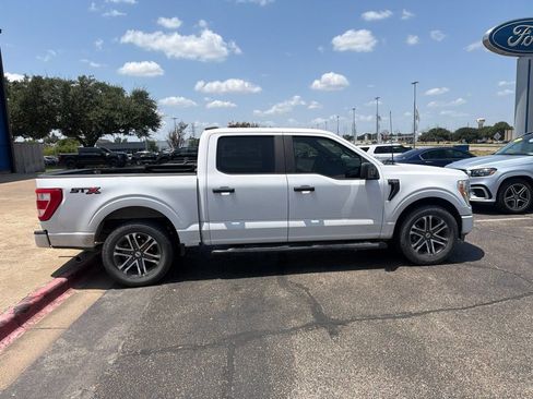Used 2021 Ford F150 XL w/ STX Appearance Package RWD image 4