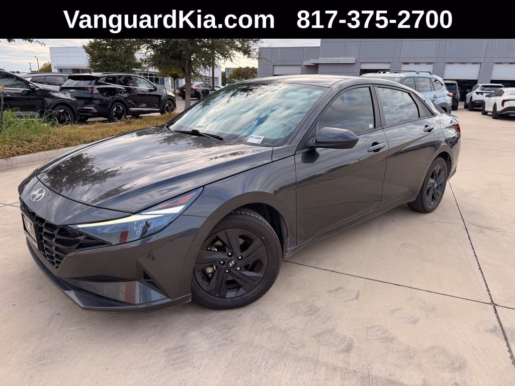 Used 2023 Hyundai Elantra SEL FWD image 1