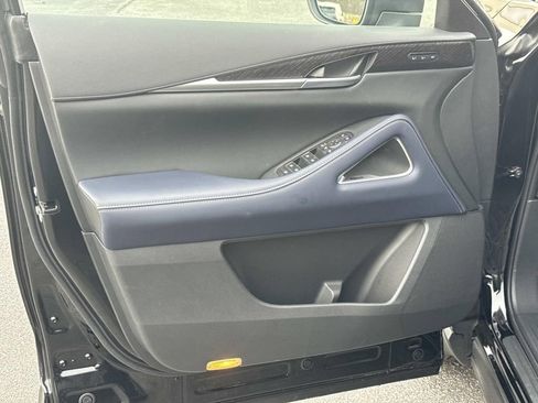 New 2026 INFINITI QX60 Sport image 15