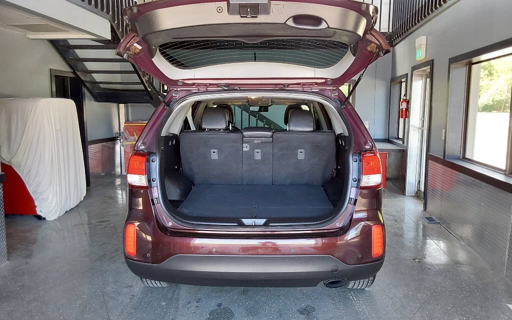 Used 2015 Kia Sorento LX AWD/4WD image 19