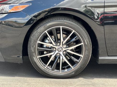 Certified 2024 Toyota Camry SE image 31