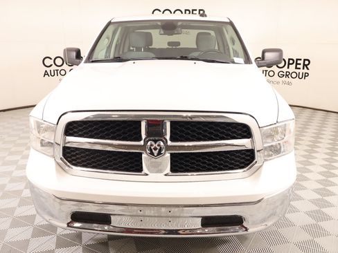Used 2023 RAM 1500 Classic SLT w/ Electronics Group AWD/4WD image 8