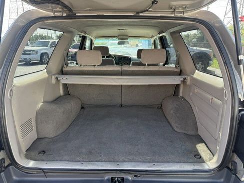 Used 2002 Toyota 4Runner SR5 RWD image 14