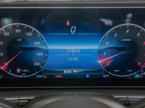 Certified 2025 Mercedes-Benz GLE 450 4MATIC image 10