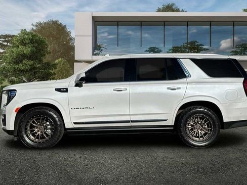Used 2024 GMC Yukon Denali Ultimate image 7