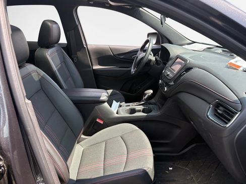 Used 2022 Chevrolet Equinox RS w/ LPO, Floor Liner Package FWD image 25