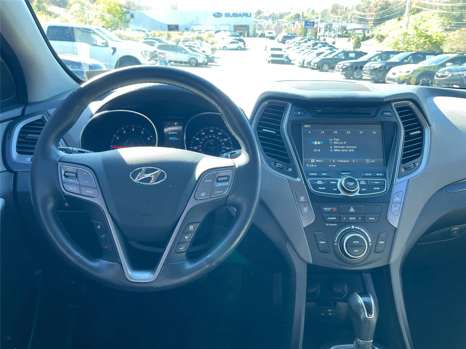 Used 2016 Hyundai Santa Fe Sport w/ Option Group 04 AWD/4WD image 19