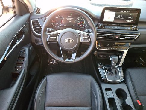 Used 2021 Kia Seltos SX AWD/4WD image 12