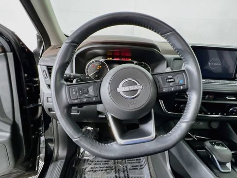 Used 2023 Nissan Rogue SV w/ SV Premium B Package AWD/4WD image 10