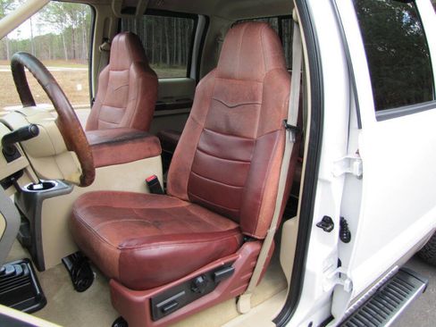 Used 2010 Ford F250 King Ranch image 15
