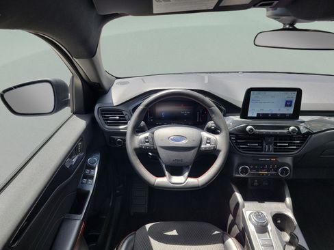 Used 2024 Ford Escape ST-Line AWD/4WD image 7