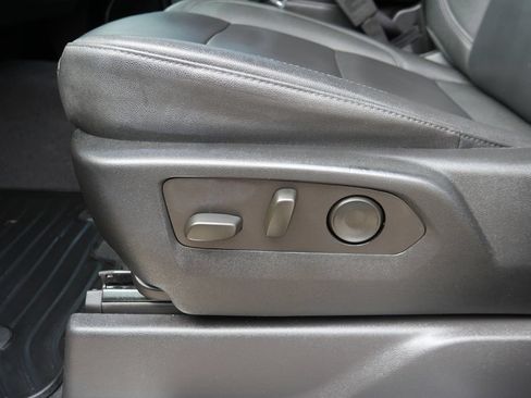 Used 2025 Chevrolet Silverado 2500 LT w/ Safety Package AWD/4WD image 21