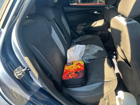 Used 2018 Ford Focus ST FWD image 25