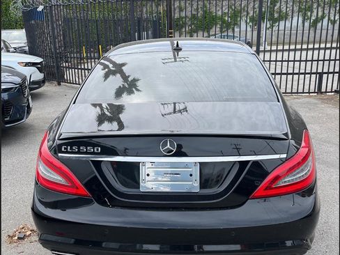 Used 2012 Mercedes-Benz CLS 550 image 5