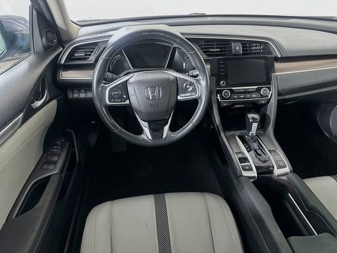 Used 2021 Honda Civic EX image 4