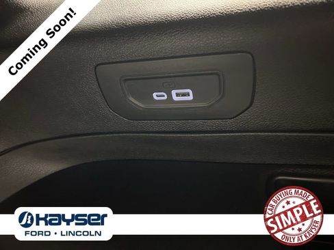 Used 2023 Jeep Grand Cherokee L Summit w/ High Altitude Package image 32