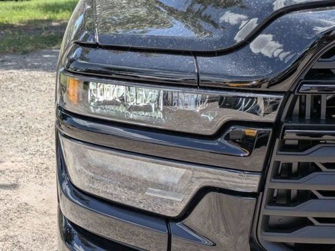 New 2026 RAM 3500 Big Horn AWD/4WD image 9