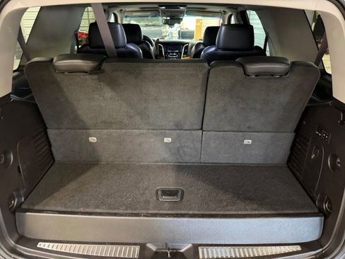 Used 2015 Cadillac Escalade Premium AWD/4WD image 32