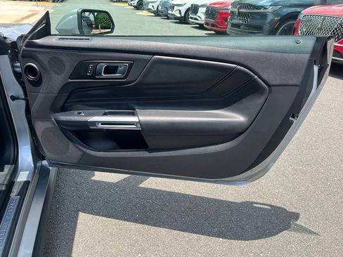Used 2025 Ford Mustang Premium RWD image 20