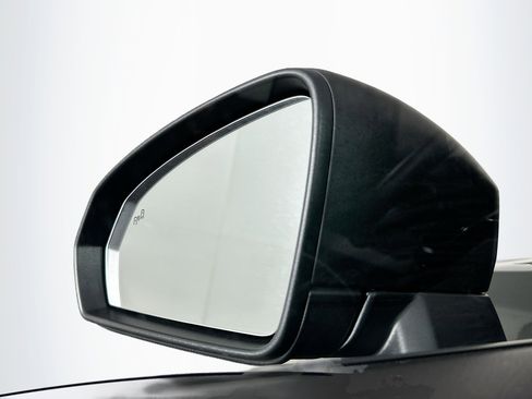 Used 2025 Volkswagen Taos S image 16