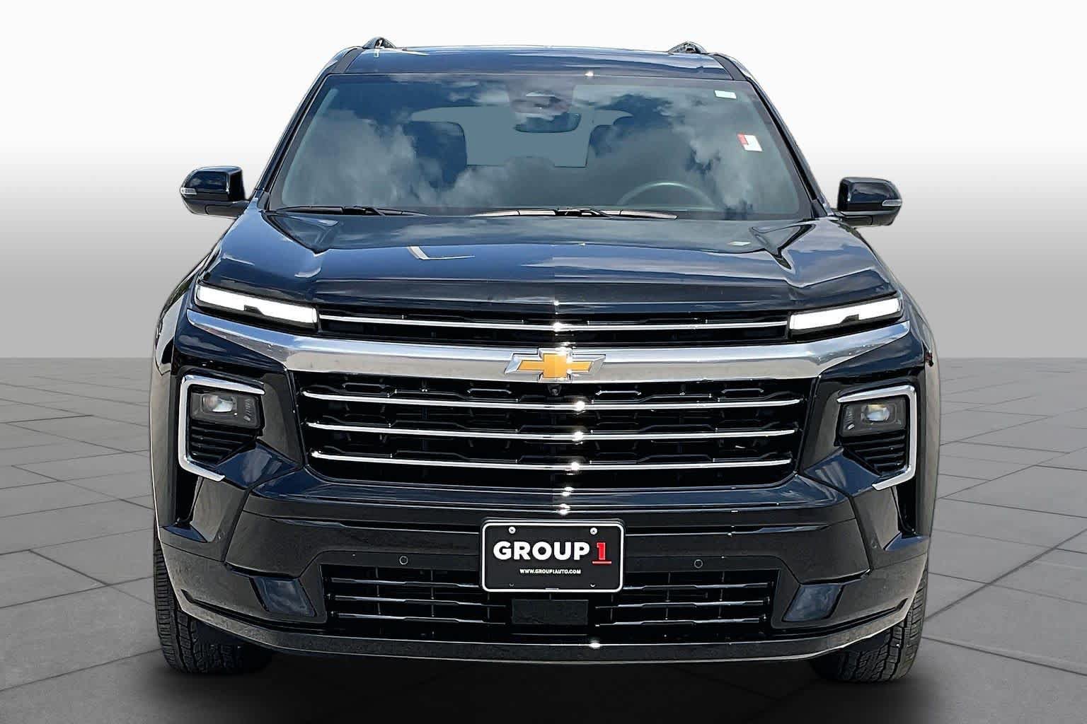 Used 2026 Chevrolet Traverse High Country FWD image 4
