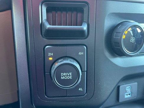 Used 2023 Ford F150 XLT image 22