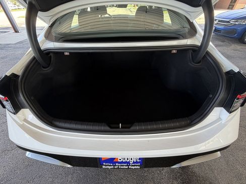 Used 2026 Hyundai Sonata SEL FWD image 26