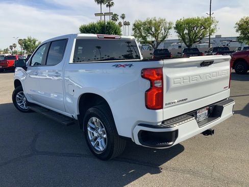 Used 2024 Chevrolet Silverado 1500 RST AWD/4WD image 15