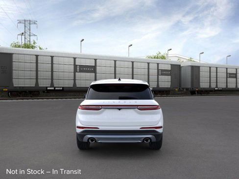 New 2025 Lincoln Corsair Premiere image 5