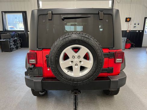 Used 2018 Jeep Wrangler Unlimited Sport S AWD/4WD image 5