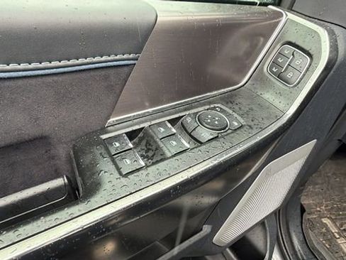 Used 2025 Ford F150 Platinum w/ Equipment Group 702A High image 22