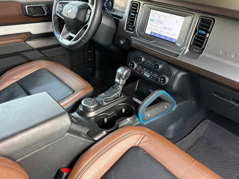 Used 2021 Ford Bronco Outer Banks image 13