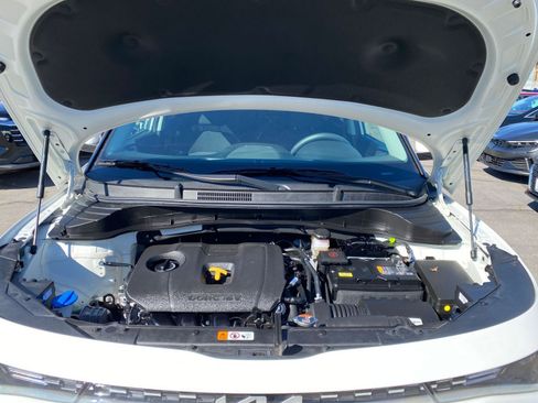 Used 2025 Kia Soul LX w/ LX Technology Package image 30