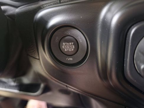 Used 2021 Jeep Gladiator Sport w/ Quick Order Package 24Q 80Th AWD/4WD image 28