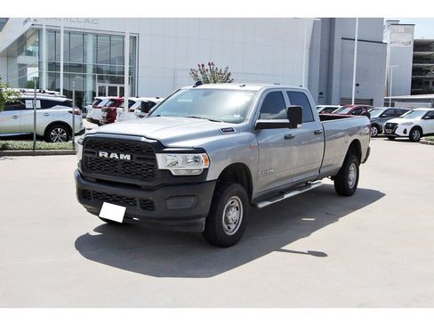 Used 2022 RAM 2500 Tradesman AWD/4WD image 3