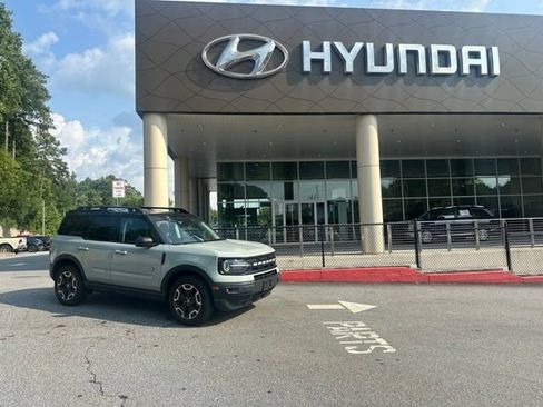 Used 2023 Ford Bronco Sport Outer Banks AWD/4WD image 1