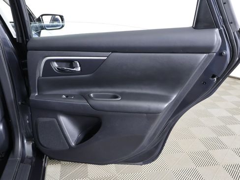 Used 2018 Nissan Altima 2.5 SV image 21