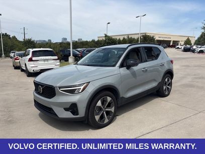 Certified 2025 Volvo XC40 B5 Plus w/ Protection Package Premier